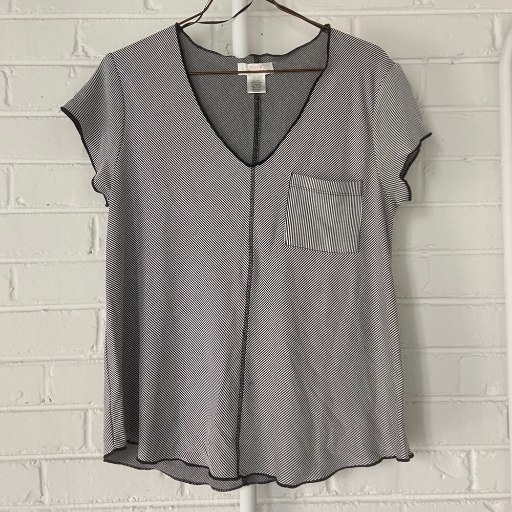 Black & White Striped Tshirt